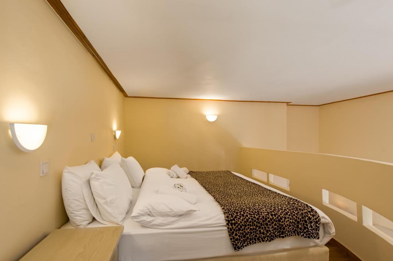 Rocabella Hellinikon Country Hotel Экстерьер фото